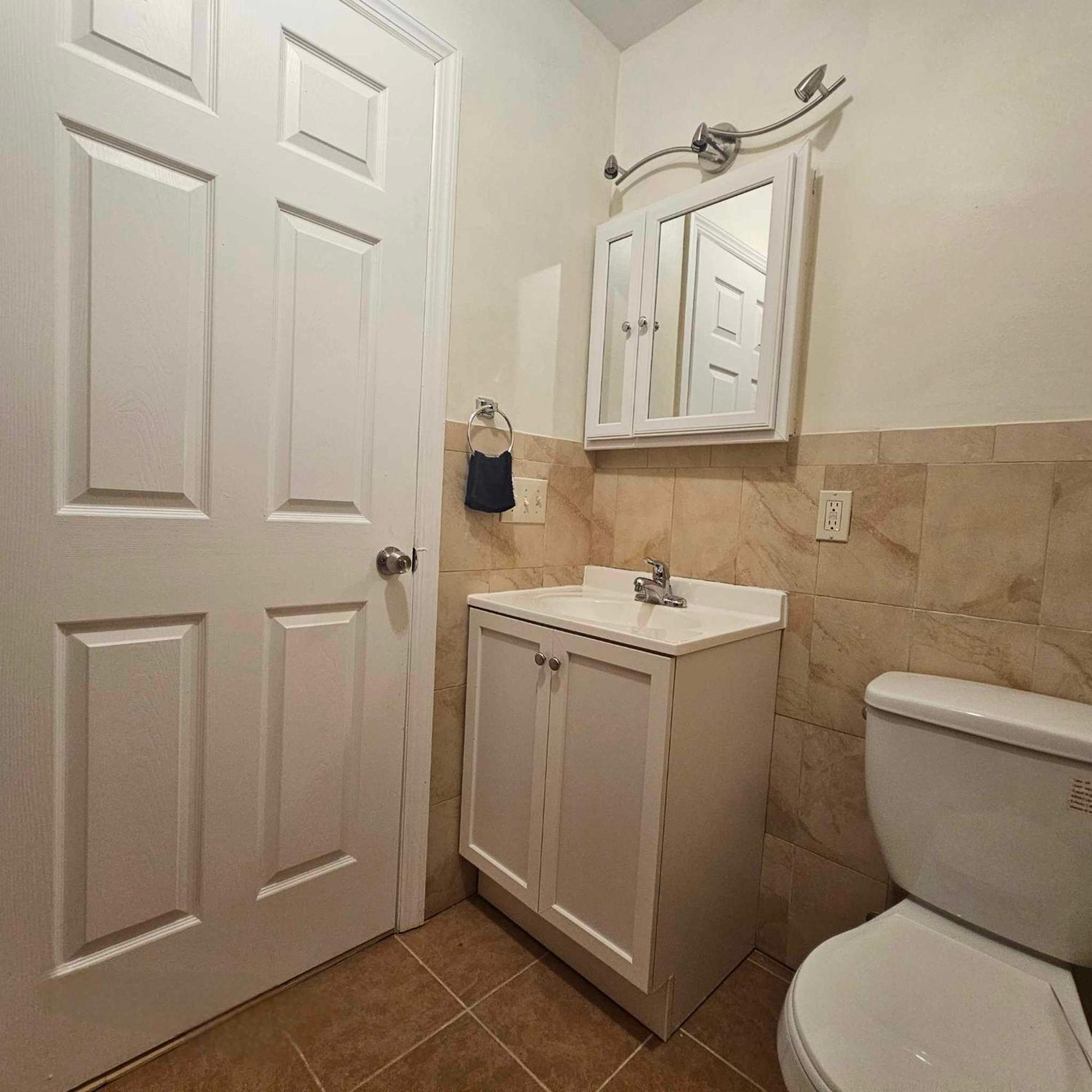 Divine Villa And Resorts 67 Sherman 5Mins To Ewr Airport And 4Mins To Penn Station Newark, 20Mins To New York מראה חיצוני תמונה